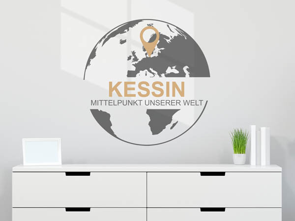 Wandtattoo Kessin - Mittelpunkt unserer Welt mit Pin im Globus