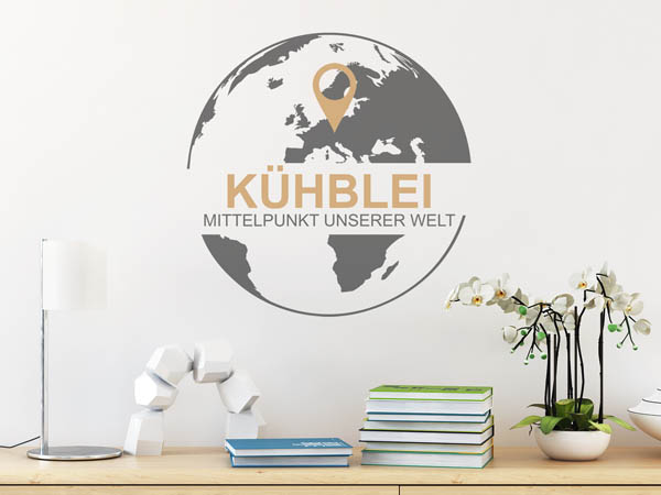 Wandtattoo Kühblei - Mittelpunkt unserer Welt mit Pin im Globus