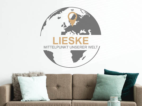 Wandtattoo Lieske - Mittelpunkt unserer Welt mit Pin im Globus