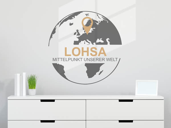 Wandtattoo Lohsa - Mittelpunkt unserer Welt mit Pin im Globus