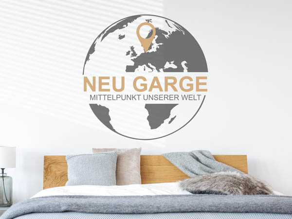 Wandtattoo Neu Garge - Mittelpunkt unserer Welt mit Pin im Globus