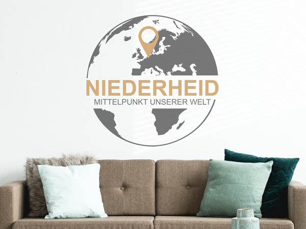 Wandtattoo Niederheid - Mittelpunkt unserer Welt mit Pin im Globus