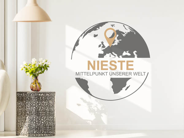 Wandtattoo Nieste - Mittelpunkt unserer Welt mit Pin im Globus