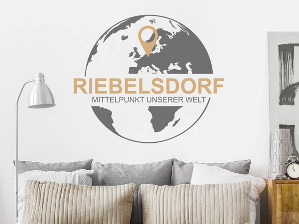 Wandtattoo Riebelsdorf - Mittelpunkt unserer Welt mit Pin im Globus