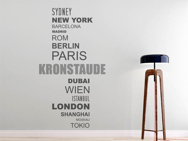 Wandtattoo Kronstaude mit Weltstädten