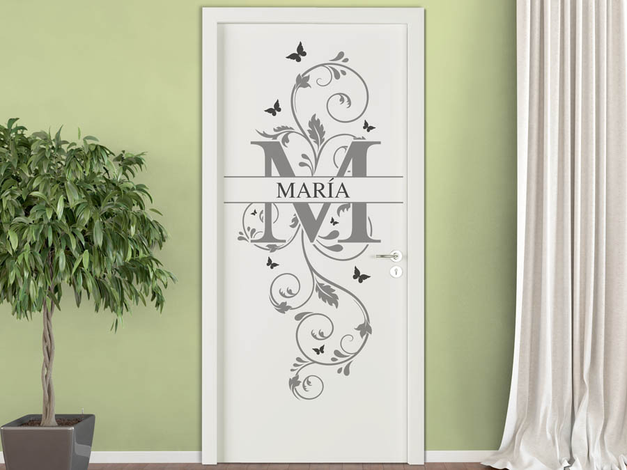 Wandtattoo Maria Als Namensschild Monogramm Oder Verschnorkelte Schrift