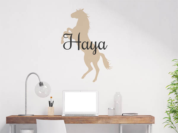 Wandtattoo Haya mit Pferd